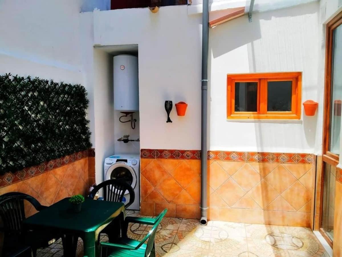 Casa Ideal Para Familias Con Patio Y 3 Banos Βαλένθια Εξωτερικό φωτογραφία